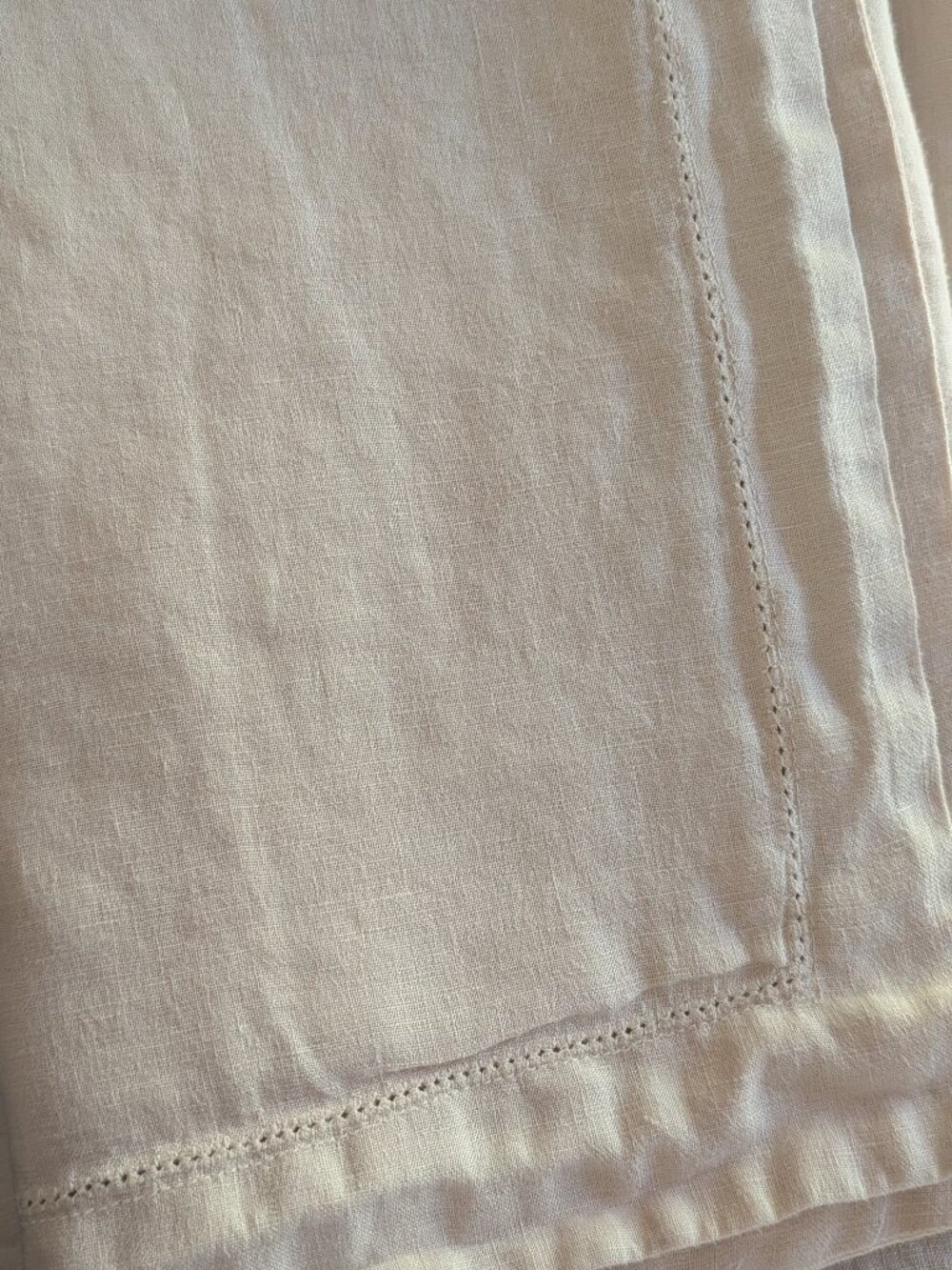 The Company Store Legends Hotel Premium Linen King Duvet & 2 Shams (Parchment) - Picture 5 of 9